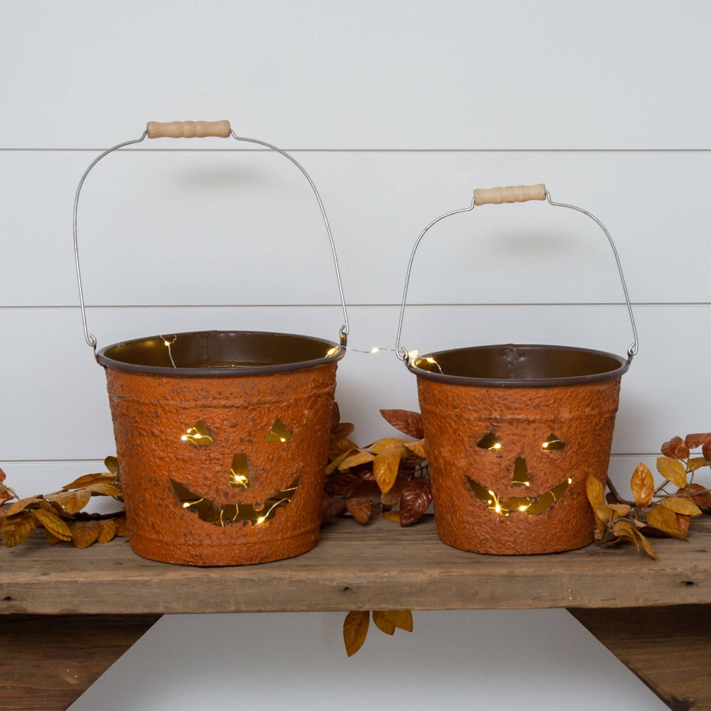 Metal Jack O' Lantern Buckets