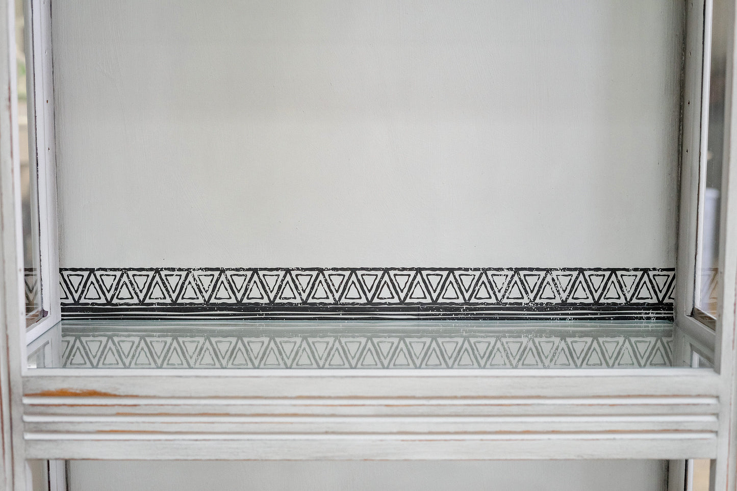 French Linen Chalk Paint® + Pure Chalk Paint®