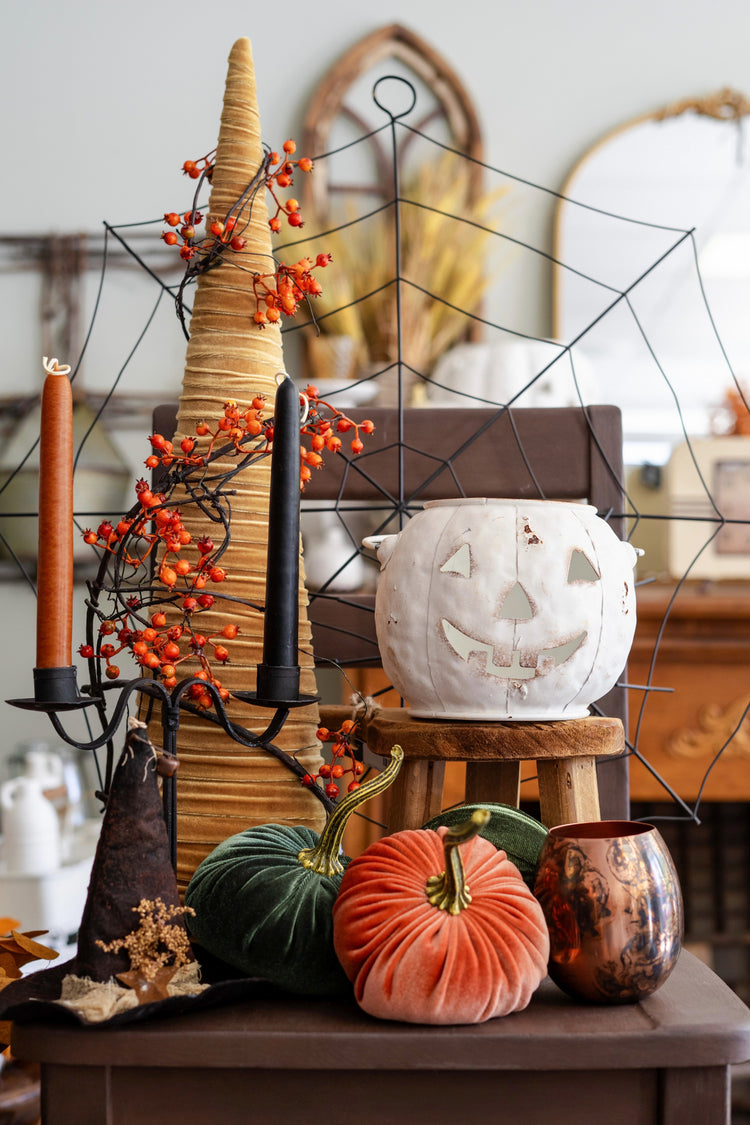 Nestings Home Decor & Gifts Co.